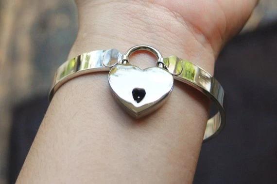High Quality 925 Sterling Silver Hypoallergenic Locking, lock, padlock BDSM Cuff Day Collar Bondage Sub Kink Slave Submissive ToBeHis Engraving
