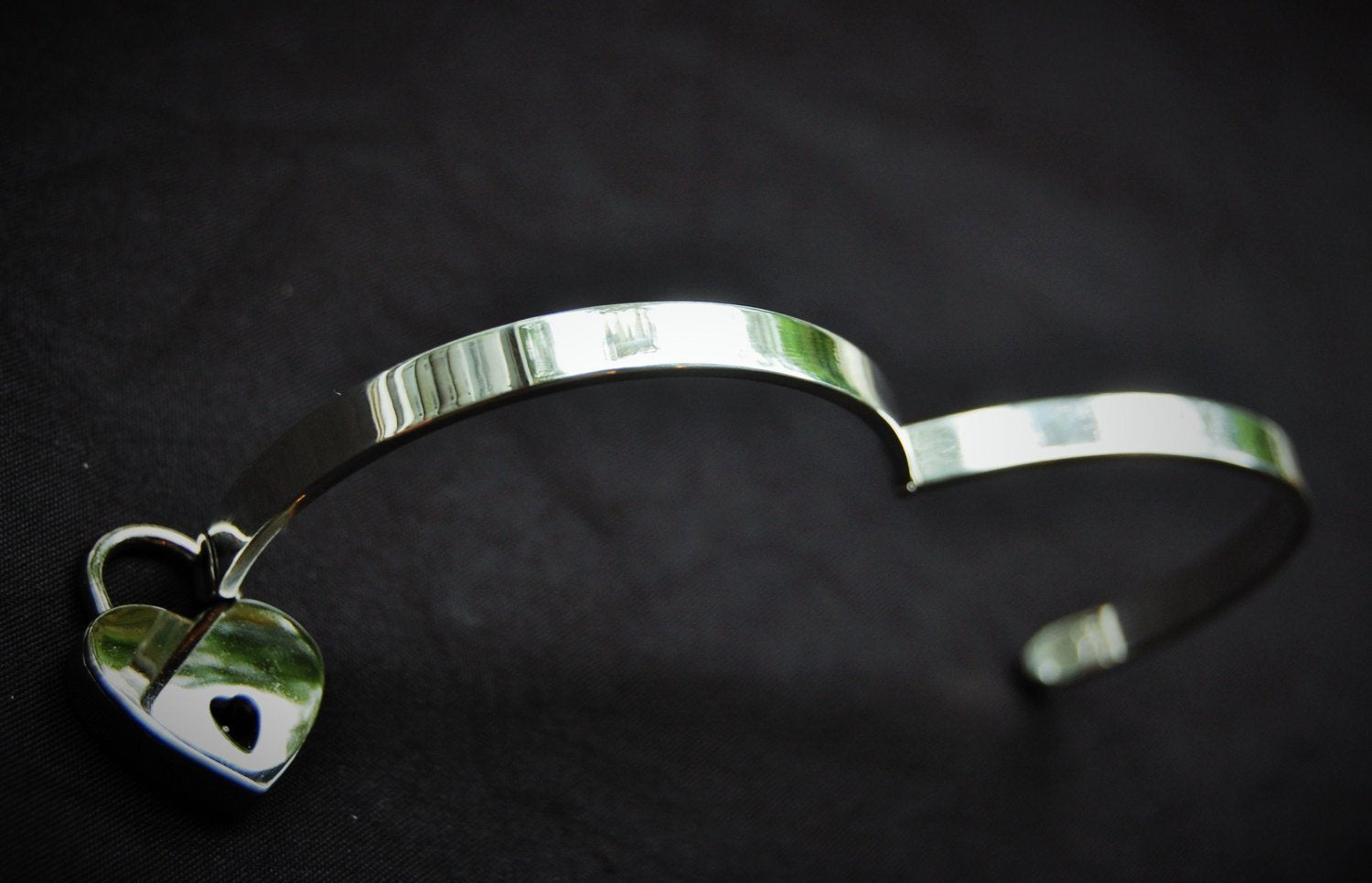 High Quality 925 Sterling Silver Hypoallergenic Locking, lock, padlock BDSM Cuff Day Collar Bondage Sub Kink Slave Submissive ToBeHis Engraving