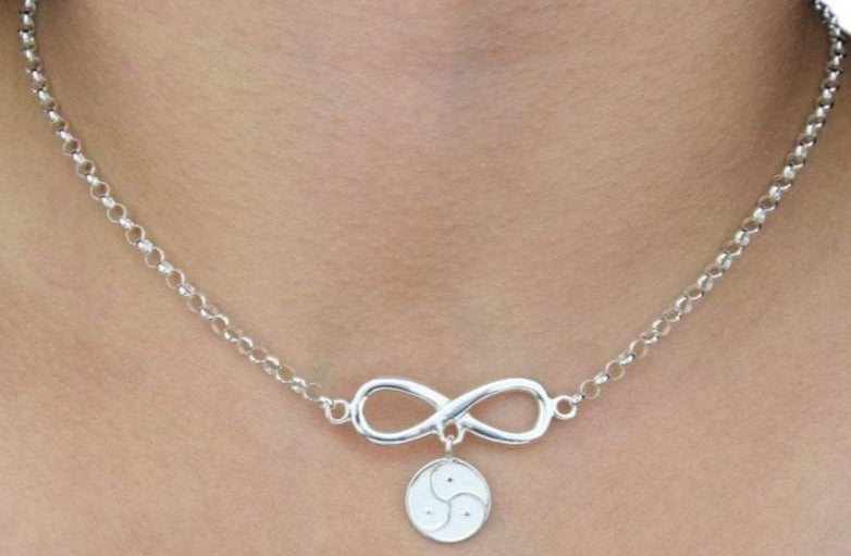 Infinity with Triskelion Solid 925 Sterling Silver Day Collar g2