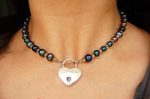 Genuine Peacock Pearls & Clear AB Swarovski Crystal Single Row & Sterling Silver Ends Day Collar   g5
